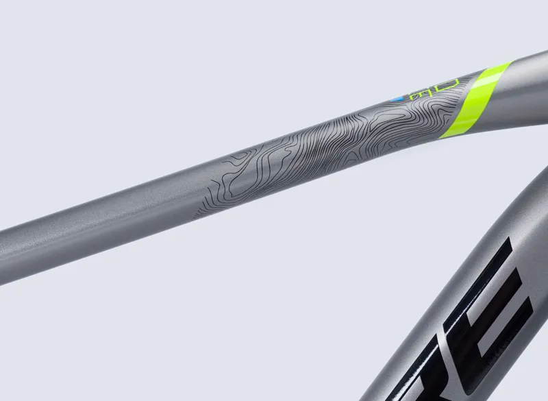 2021 Lapierre Prorace 3.9 Gardtail Mountain Bike in Grey-4